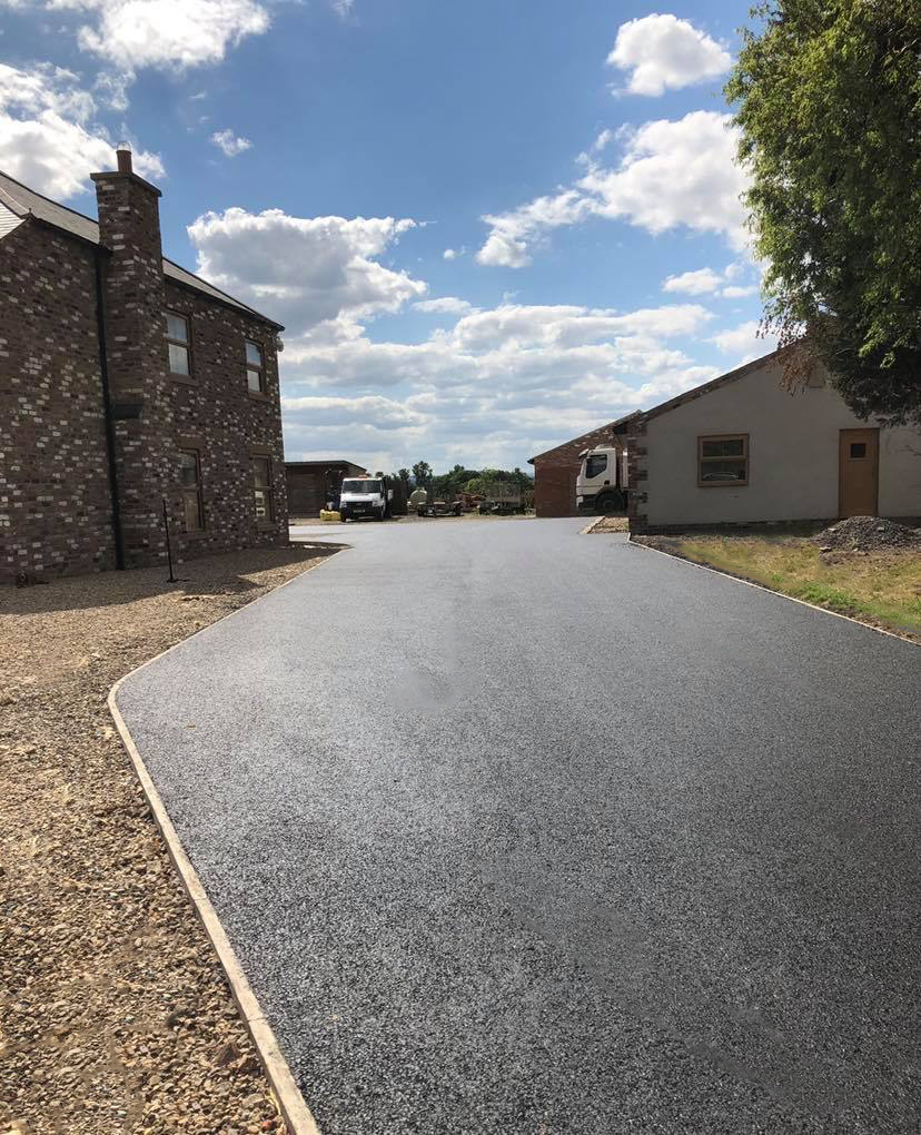 New Tarmacadam Driveway in North Yorkshire